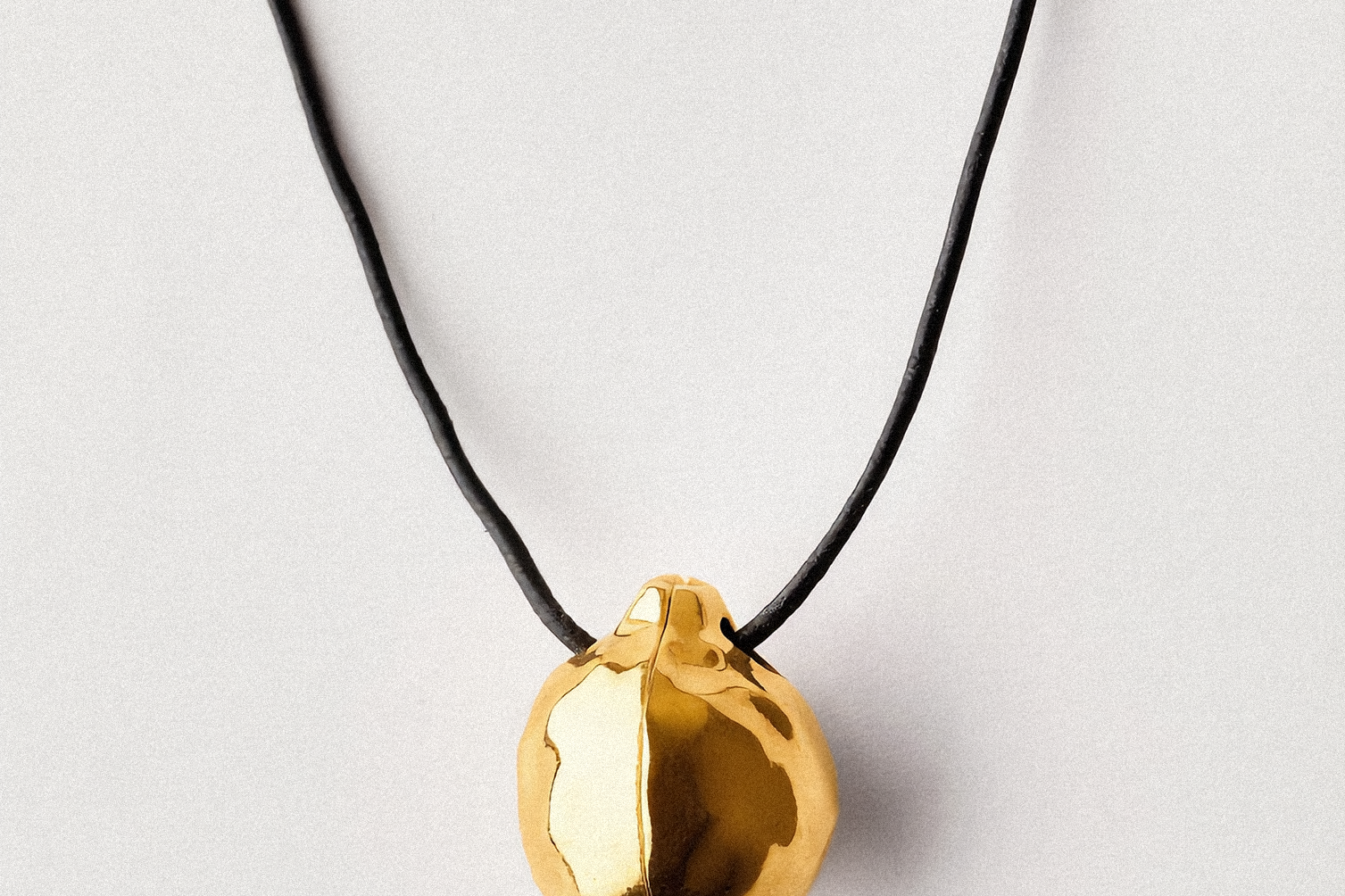 BERGAMOT PENDANT in Bronze(art 1-0016)